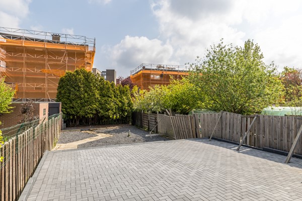 Foto - Te koop: Verrassend ruime geheel gemoderniseerde (2025-2026) halfvrijstaande woning uit 1936 nabij centrum Hoensbroek